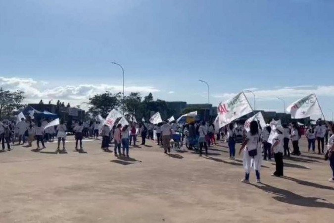 Marcha começou no Museu da República e seguiu para Congresso Nacional - (crédito: Reprodução) Marcha começou no Museu da República e seguiu para Congresso Nacional - (crédito: Reprodução)