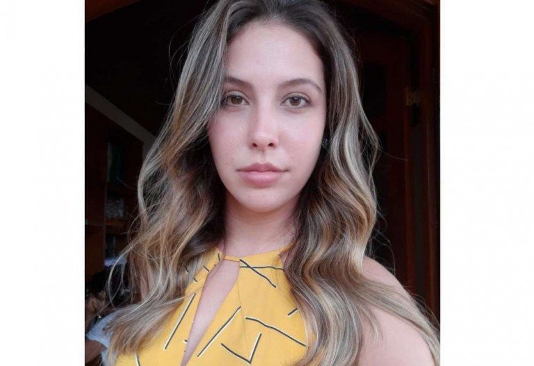 Hellen é de Campos dos Goytacazes (RJ) e vai para a capital para participar da manifestação