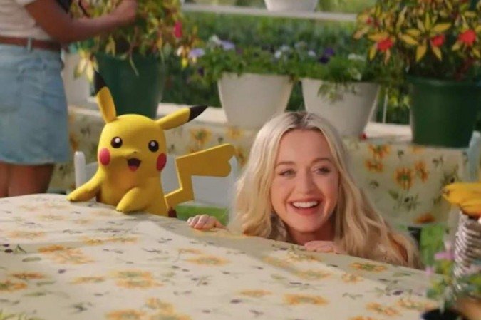 Katy Perry e Pikachu: em cena, no clipe de 'Eletric' -  (crédito: Divulgação)