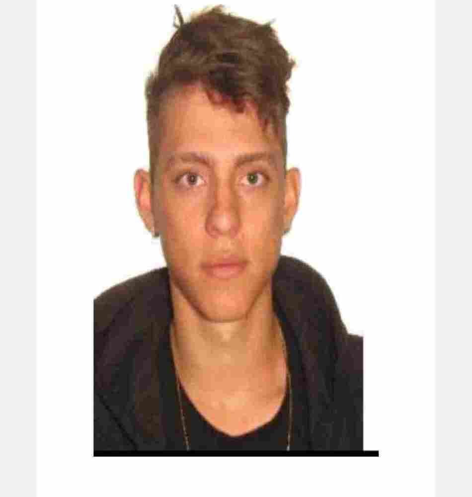 Os pais de Rafael prometeram apresentar ele a pol&iacute;cia nesta sexta-feira (14/5)