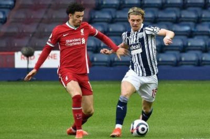 Jogador do Liverpool critica o time e desabafa diante do momento de crise: 'Estamos na m...'