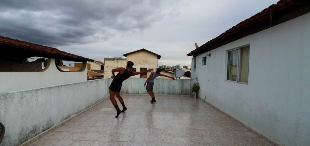 A colmeia oferece oficinas de dança, gratuitas e virtuais