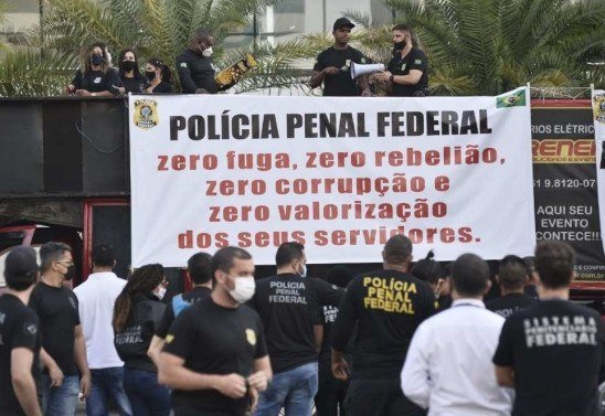 Minervino Junior/ CB/D.A Press