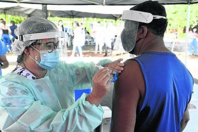 Covid 19 No Ritmo Atual Vacinacao No Df Pode Levar Mais 15 Meses