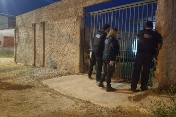 Sétima fase da Operação Panoptes investiga fraude no concurso da Secretaria de Saúde realizado em 2015 - (crédito: Divulgação PCDF) Sétima fase da Operação Panoptes investiga fraude no concurso da Secretaria de Saúde realizado em 2015 - (crédito: Divulgação PCDF)