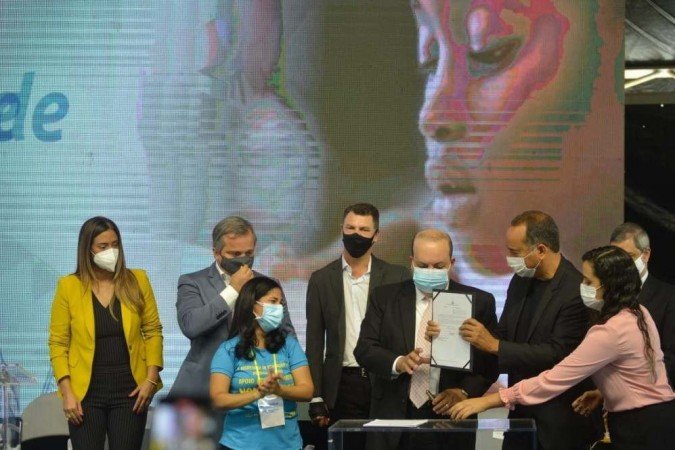 GDF nomeia professores