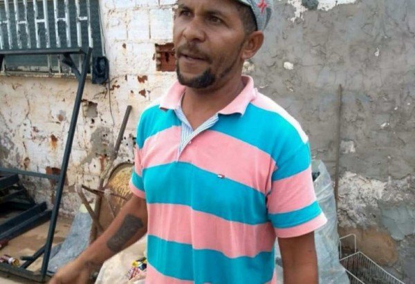 Leandro Linhares da Silva, est&aacute; foragido e ajudou a planejar o assassinato do amigo Valerson Nunes da Silva, 48, para roub&aacute;-lo. 