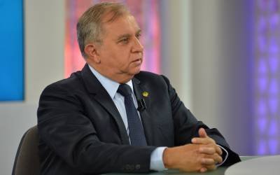 24/05/2021 Crédito: Ed Alves/CB/D.A Press. Brasil. Brasilia - DF. Cidades. CB Poder recebe o Senador Izalci Lucas. Na bancada Denise Rothenburg.