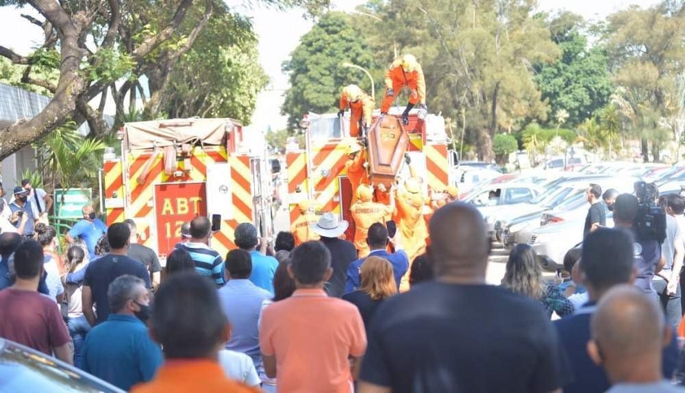 Velório de José Raimundo de Carvalho, bombeiro assassinado no último sábado (22/5) em Samambaia 