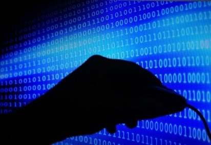 Uso de ferramentas de inteligência artificial (IA) tem contribuído para a elevação dos crimes on-line -  (crédito: PAULO PAIVA / DIARIO DE PERNAMBUCO) -Uso de ferramentas de inteligência artificial (IA) tem contribuído para a elevação dos crimes on-line -  (crédito: PAULO PAIVA / DIARIO DE PERNAMBUCO)