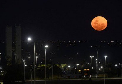 Fenômeno volta a acontecer nesta terça-feira (14/6) e terá ápice às 0h — de terça para quarta -  (crédito: Minervino Júnior/CB/D.A Press)