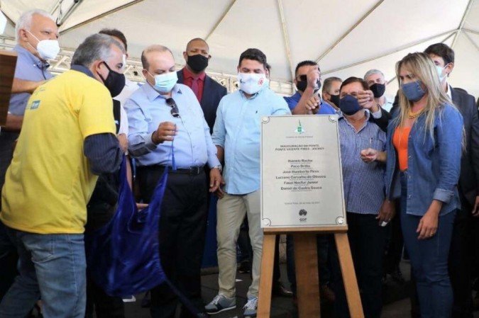 Ponte vai ajudar a aliviar o trânsito na região -  (crédito: Renato Alves/Agência Brasília )