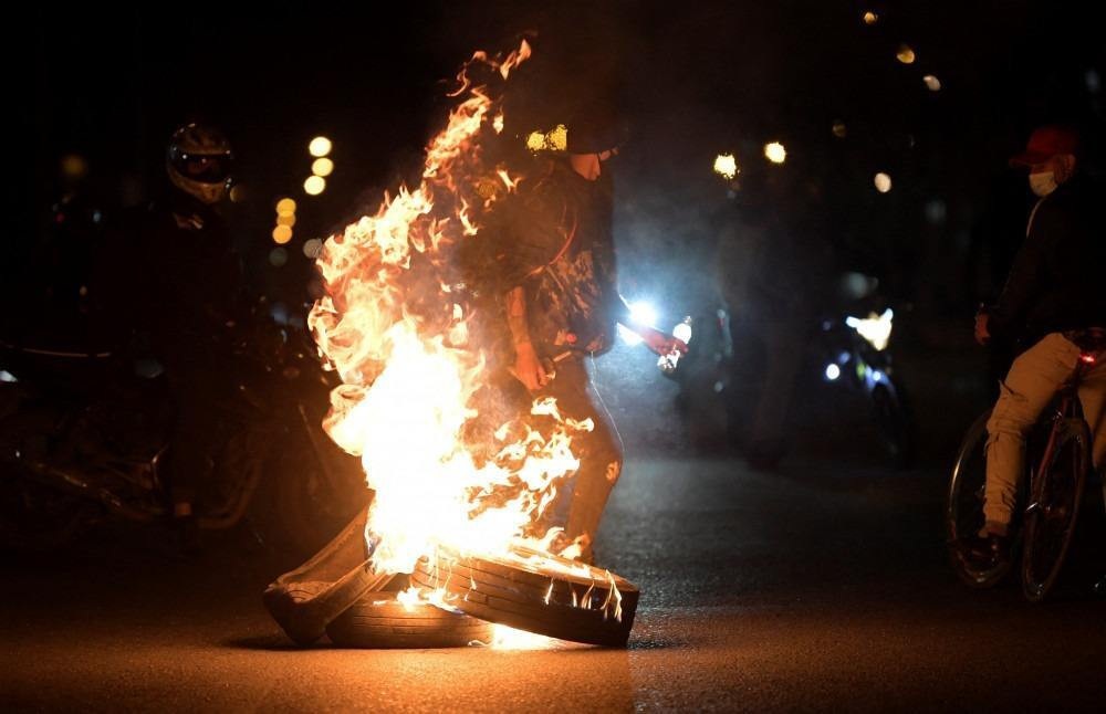 Presidente da Colômbia ordena militarização em Cali devido a protestos sangrentos 