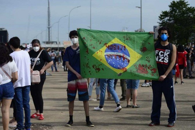 Manifestações contra Bolsonaro em Brasília