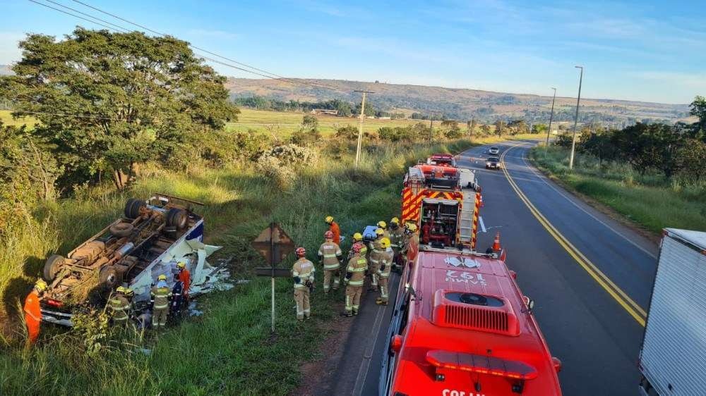 Mulher morre após ser atropelada por carro na EPTG, no DF, Distrito  Federal