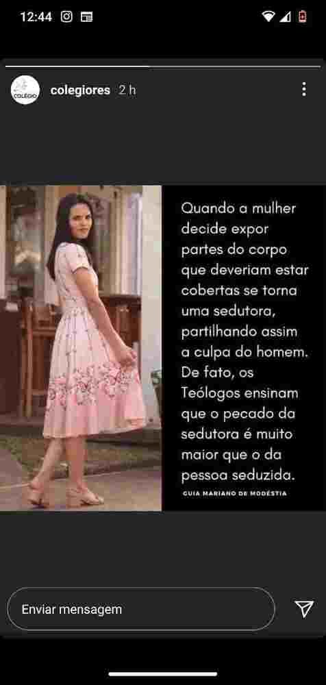 Post machista que coloca a culpa do estupro na mulher vítima Post machista que coloca a culpa do estupro na mulher vítima