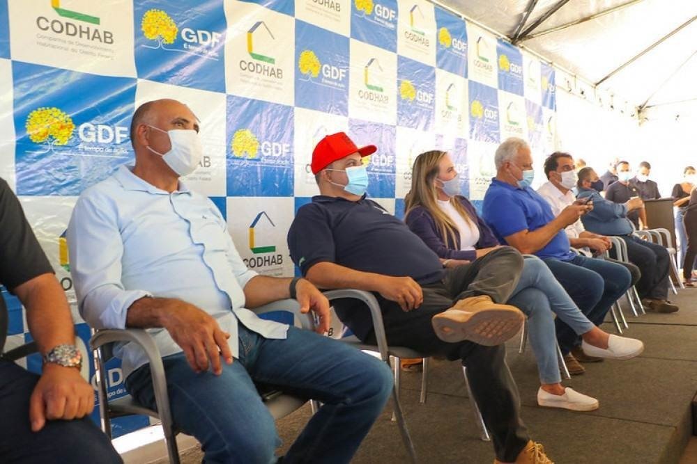 Entrega de 88 habitações no Sol Nascente