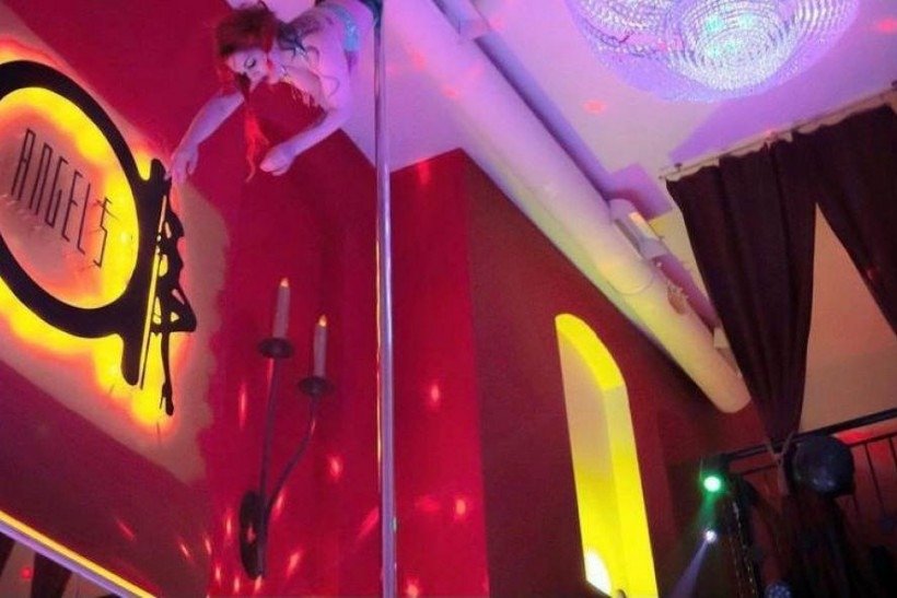 Clube de striptease vira centro de testes de covid-19 em Berlim
