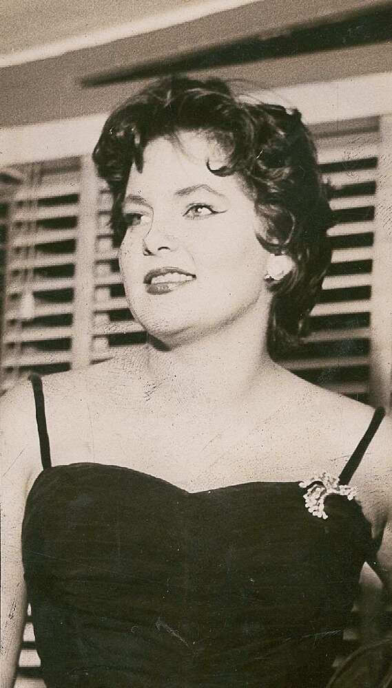 A cantora Maysa em 1956.