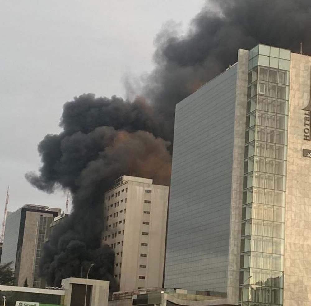 Fumaça no Setor Hoteleiro Sul 