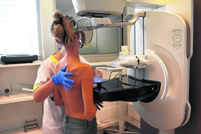 O tumor que mais acomete as mulheres costuma ser agressivo quando diagnosticado pela segunda vez - (crédito: Anne-Christine Poujoulat/AFP) O tumor que mais acomete as mulheres costuma ser agressivo quando diagnosticado pela segunda vez - (crédito: Anne-Christine Poujoulat/AFP)