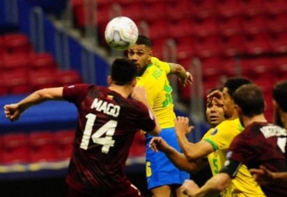 Os dois primeiros jogadores identificados com covid-19 foram dispensados - (crédito: Carlos Vieira/CB/D.A Press) Os dois primeiros jogadores identificados com covid-19 foram dispensados - (crédito: Carlos Vieira/CB/D.A Press)