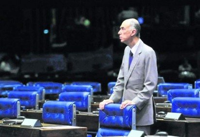 Maciel no Senado: estilo conciliador marcou a trajetória do político - (crédito: Agencia Senado/Divulgação)