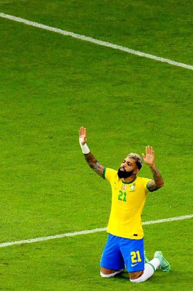 Imagens da partida entre Brasil e Venezuela neste domingo (13/6)