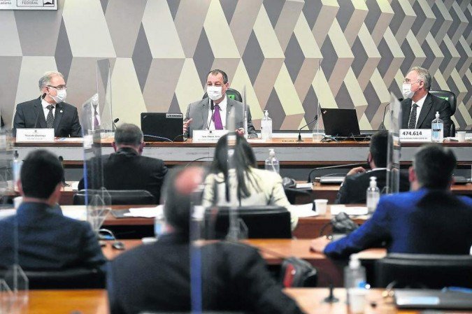 CPI da Covid: à medida que os trabalhos avançam, aliados do Planalto se veem cada vez mais sem argumentos para defender ações do governo