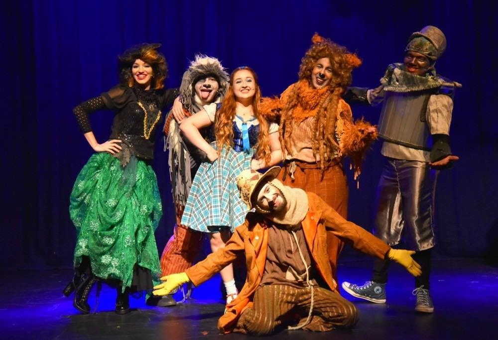 Espetáculo 'O Mágico de Oz' faz exibição on-line gratuita