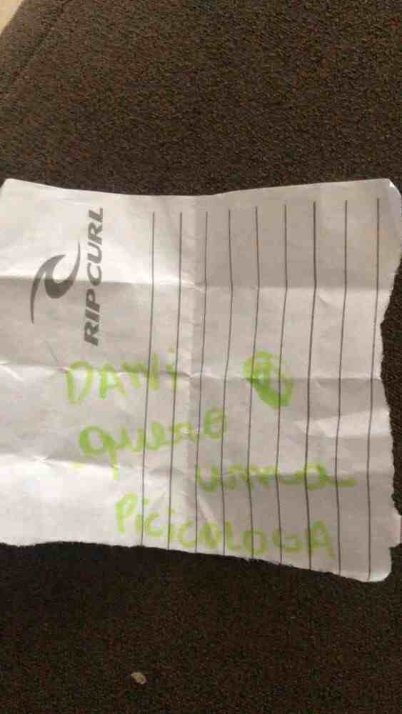 Recado que Lucas deixou para a irmã. O adolescente ficou sem falar e sem comer direito por dois dias