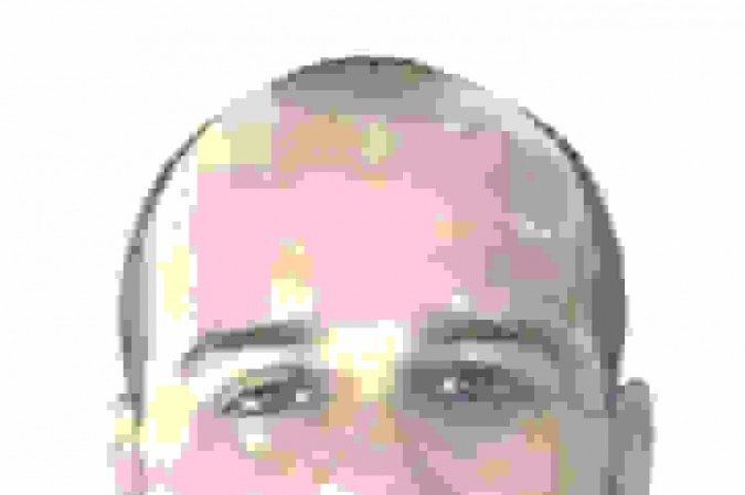 Osmar de Sousa Silva atirou cinco vezes na ex-mulher, no portão da 
casa dela