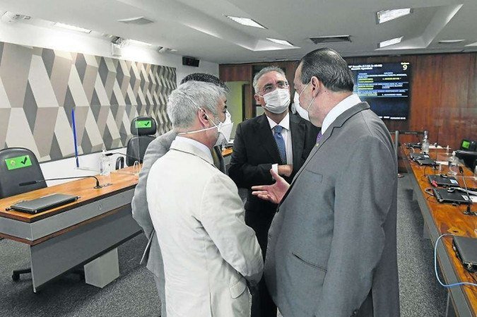 A CPI da Covid pretende avançar nesta semana na investigação sobre a compra da Covaxin, inclusive a pressão para a Anvisa autorizar o uso da vacina - (crédito: Jefferson Rudy) A CPI da Covid pretende avançar nesta semana na investigação sobre a compra da Covaxin, inclusive a pressão para a Anvisa autorizar o uso da vacina - (crédito: Jefferson Rudy)