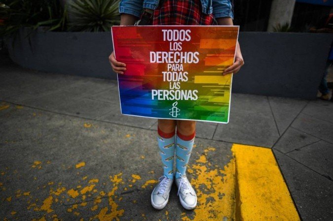 (crédito: Parada Orgulho LGBT+ em Caracas, Venezuela / Federico PARRA / AFP) (crédito: Parada Orgulho LGBT+ em Caracas, Venezuela / Federico PARRA / AFP)