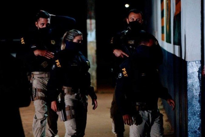 Força-Tarefa que atua em buscas por Lázaro Barbosa se concentra em base de operação em Girassol, distrito de Cocalzinho (GO)