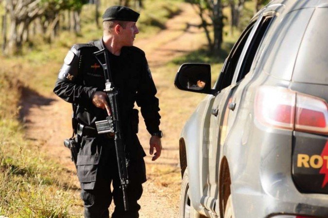 Buscas por Lázaro em região de chácaras em Girassol. Moradores viram um homem rondando o local