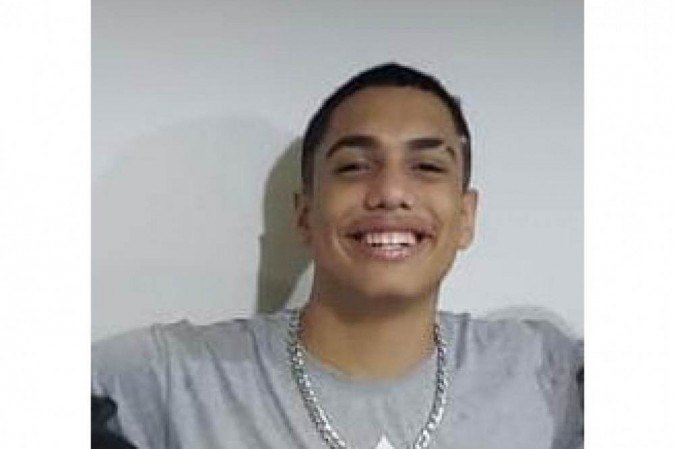 João Marcelo contou com o apoio dos professores para acalmá-los e auxiliar nos temas cobrados no PAS 1