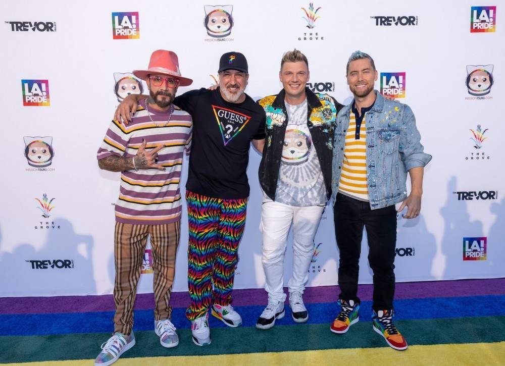 Backstreet Boys e *NSYNC cantam maiores sucessos em apresentação conjunta