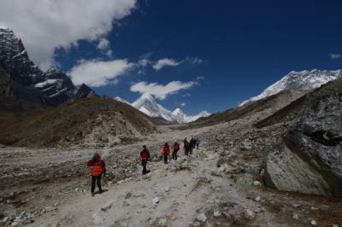 O aquecimento global tem levado ao recuo de geleiras na cordilheira do Himalia - (crédito: PRAKASH MATHEMA) O aquecimento global tem levado ao recuo de geleiras na cordilheira do Himalia - (crédito: PRAKASH MATHEMA)