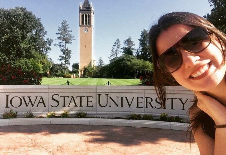 Antes de finalizar o mestrado e retornar ao Brasil, a Iowa State University convidou Raquel para fazer o doutorado na instituição