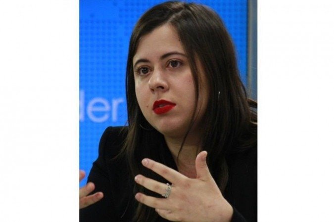 Deputada Sâmia Bomfim é autora de projeto sobre licença-parental