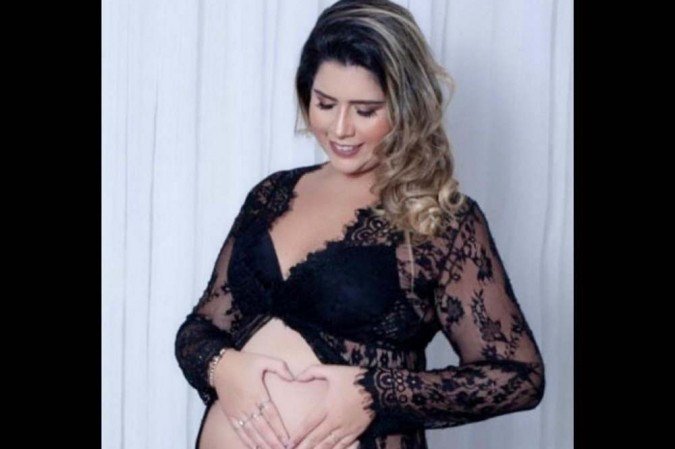  (crédito: Lígia Pinheiro está internada e precisa de doações para conhecer a filha Clara / Arquivo pessoal)