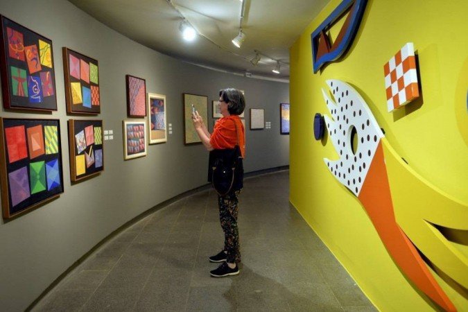 Exposição de Athos Bulcão no CCBB