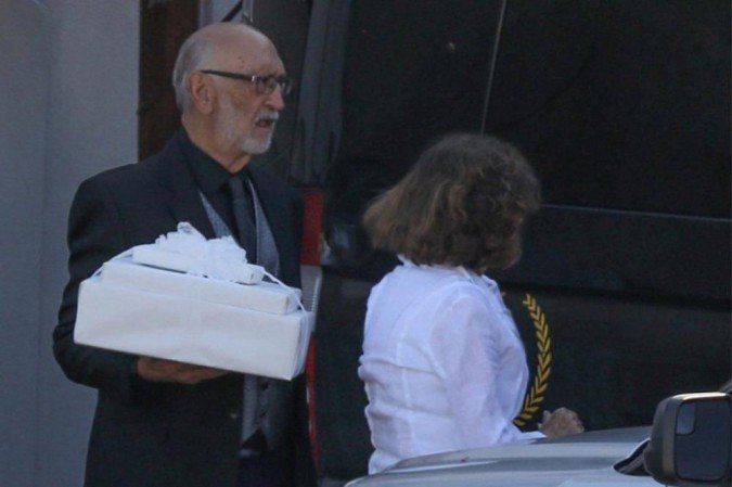 Gwen Stefani e Blake Shelton se casam em cerimônia intimista em Oklahoma