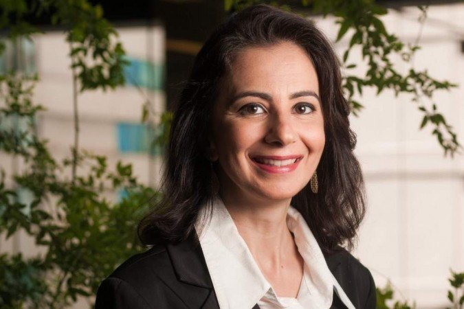 Beatriz Abuchaim ressalta que há outras questões educacionais mais urgentes