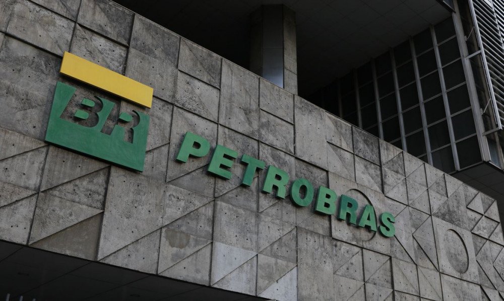 Petrobras encerra venda de sua participação na BR Distribuidora