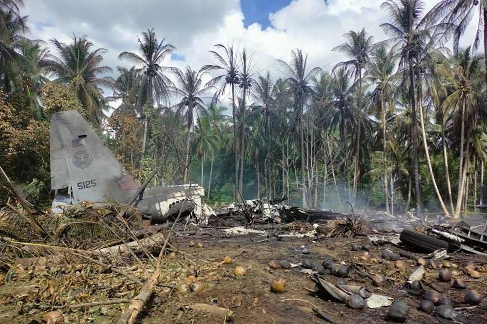 Exército filipino encontra caixas-pretas do Hércules C-130 acidentado