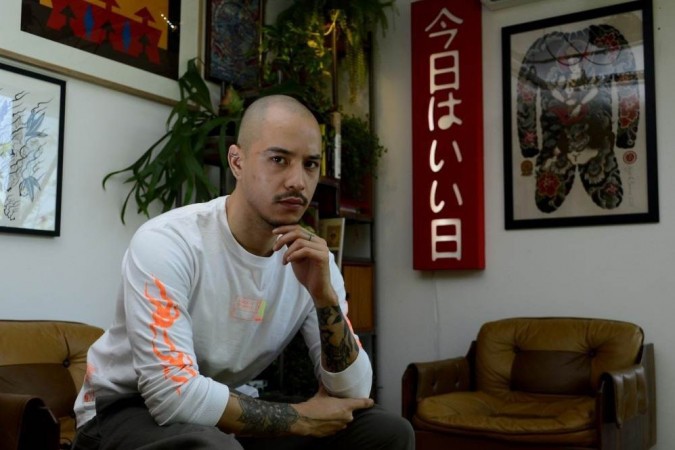 Neto de japonês, Daniel Matsumoto fez um procedimento de peeling que deixou manchas no rosto: falta de preparo com peles amarelas -  (crédito: Marcelo Ferreira/CB/D.A.Press                       )
