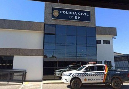  A ocorr&ecirc;ncia foi registrada na 8&ordf; Delegacia de Pol&iacute;cia (Estrutural), onde o homem foi autuado por viol&ecirc;ncia dom&eacute;stica e les&atilde;o corporal -  (crédito: PMDF/Divulga&ccedil;&atilde;o)