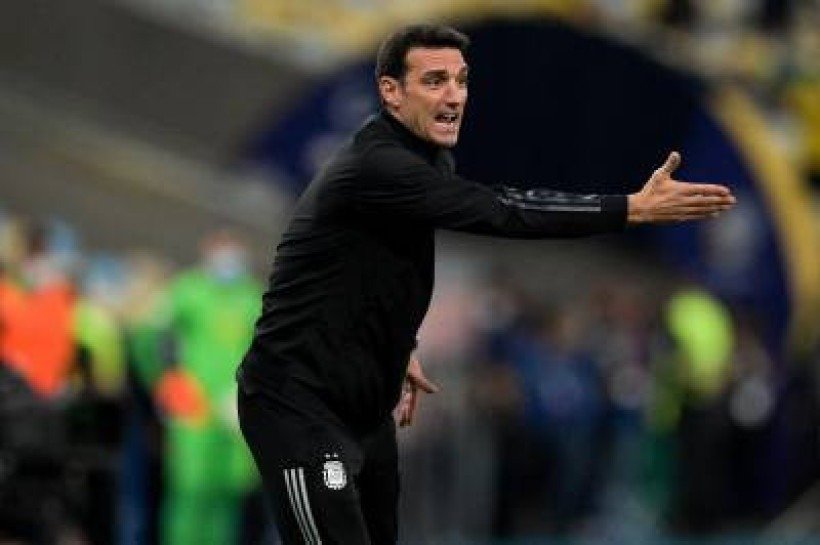 Mentor do t&iacute;tulo da Copa Am&eacute;rica 2021, Lionel Scaloni projeta dar o pr&oacute;ximo passo com o trof&eacute;u da Copa do Mundo no Catar 